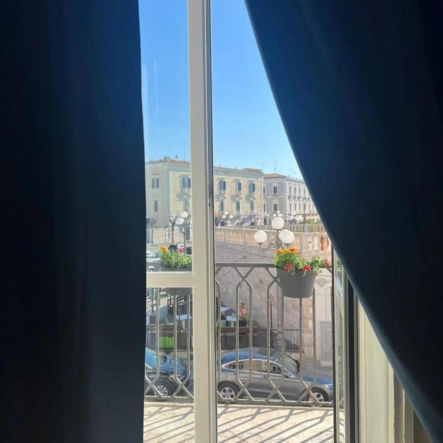 Seaport #Rooms Trani Buitenkant foto
